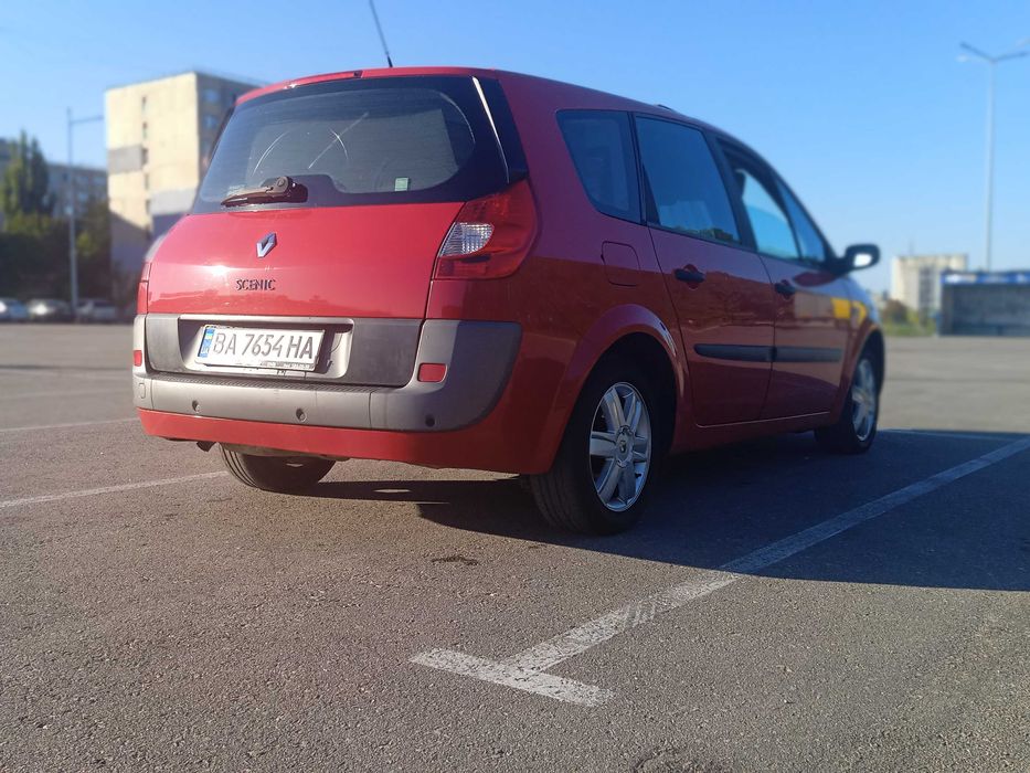 Рено Сценик 2.0.
