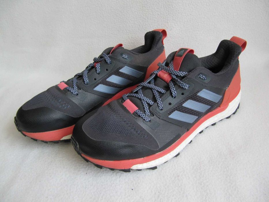 ADIDAS SUPERNOWA Trail buty męskie rozmiar 44 jak nowe