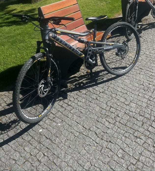 Vendo bicicleta BTT boa