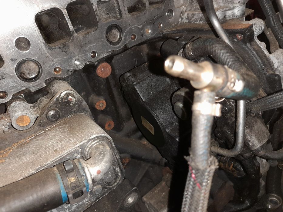 Bomba injetora MERCEDES-BENZ Classe C (W205)