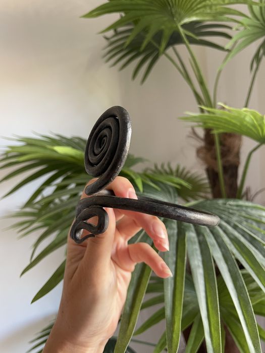 Bracelete medivial do ferro