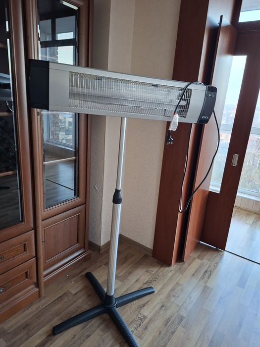 Уфо, обігрівач, економний