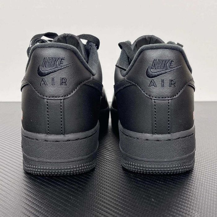 Nike Air Force 1 Low '07 Supreme Czarny R.42