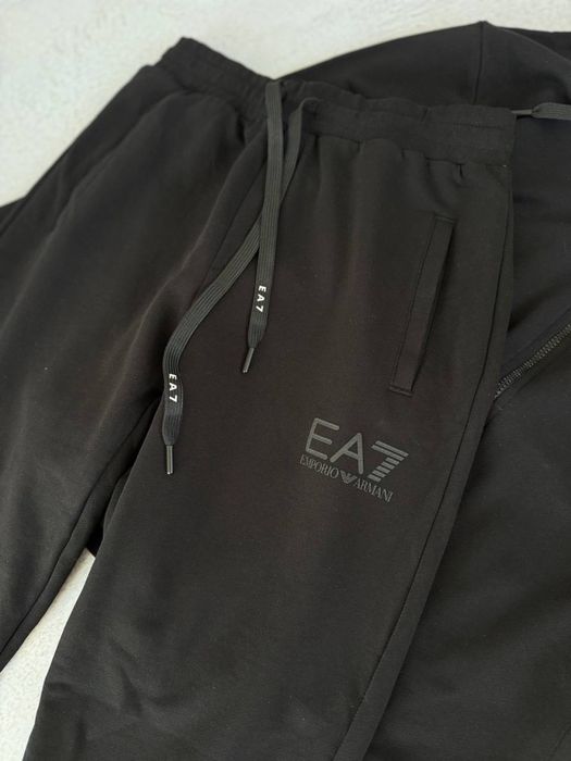 Спортивний костюм Armani EA7 Black