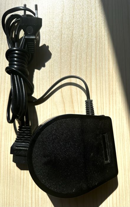 Máquina de Costura Toyota ECO15CB – 15 Pontos – 65W