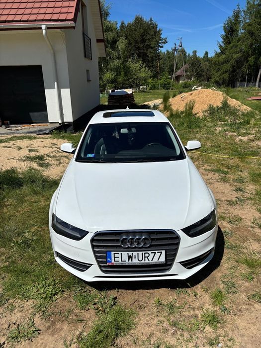 Audi A4 Limousine Audi a4b8 stan b.dobry