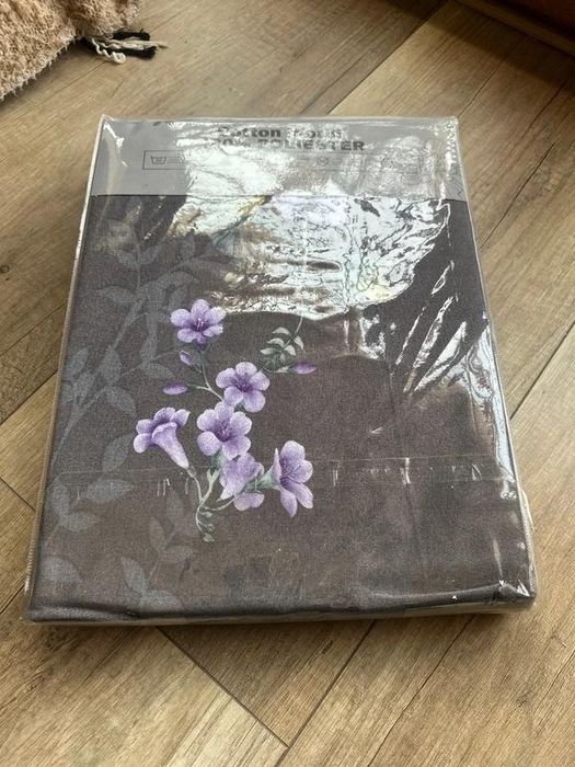 Nowa pościel zapakowana