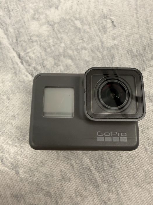 GoPro hero 5 black + 64gb SD +Floating stick