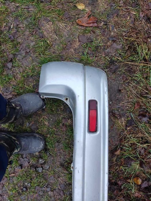 бампер задний ваз 21111