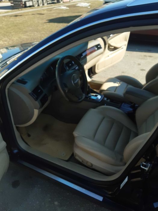 АUDI А6 С5 передній привід  2003 року, 2.5 TDI рестайлінг в максимальній люкс комплектації.
