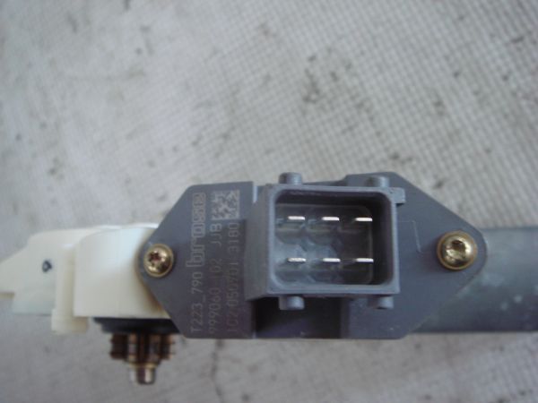 Motor De Elevador Tr Dta Toyota Avensis (_T25_)
