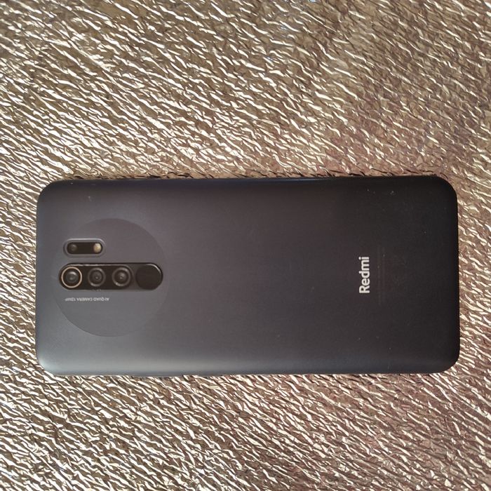 Redmi 9  NFC 4+1/64 гарний стан