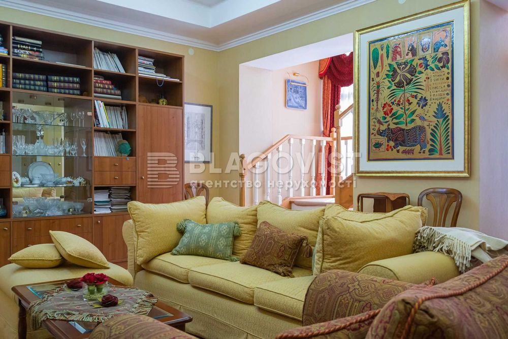 Велика квартира Софіївська  центр автономне опалення, енергопостачання