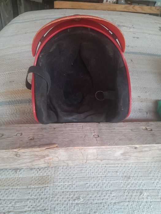 Capacete mota penico bom estado