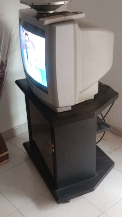 Tv crt CROWN '20 polegadas