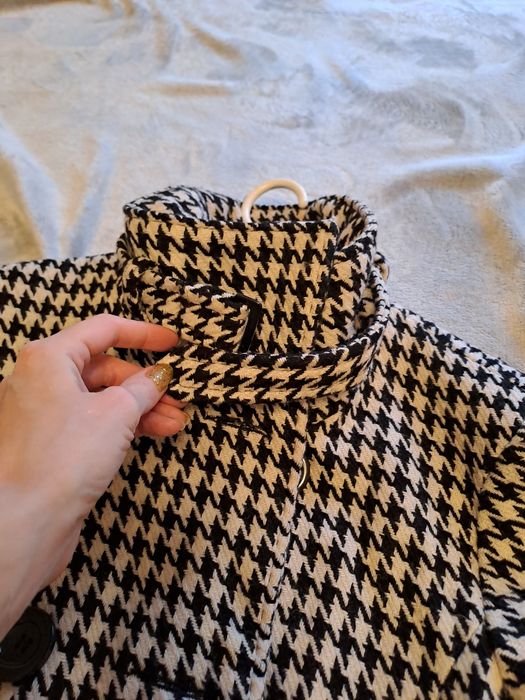 Krótki płaszczyk Pepitka