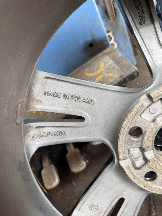 Диски R17 5*112 ET51 7.5J