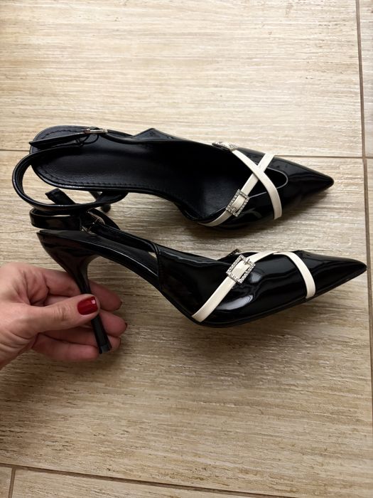 Туфли лаковые под Zara