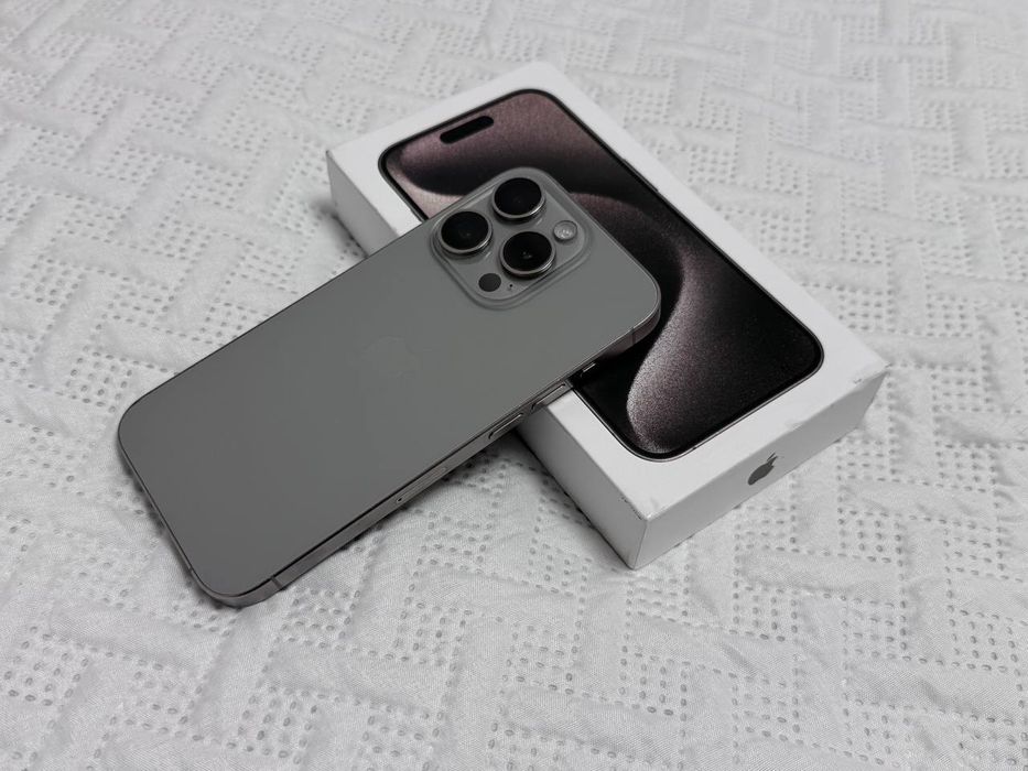 iPhone 15 Pro na 256GB, Natural
