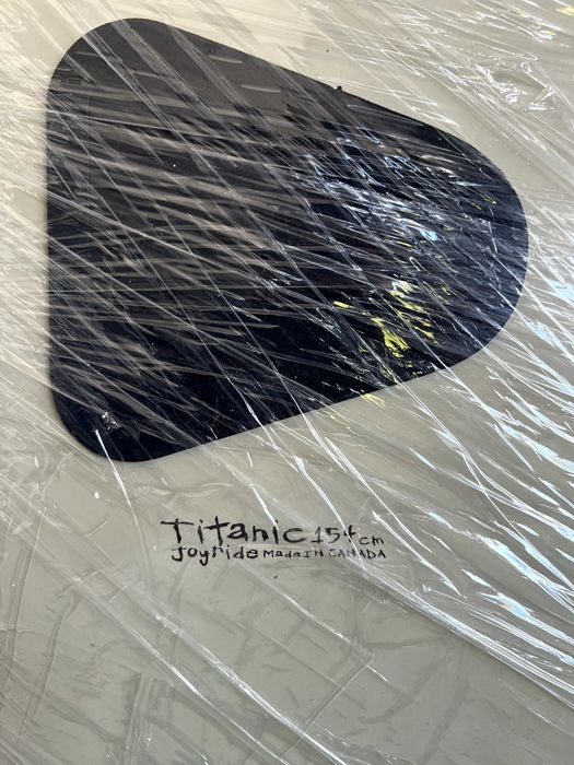Prancha Snowboard TITANIC JoyRide 154cm + Fixações Russel