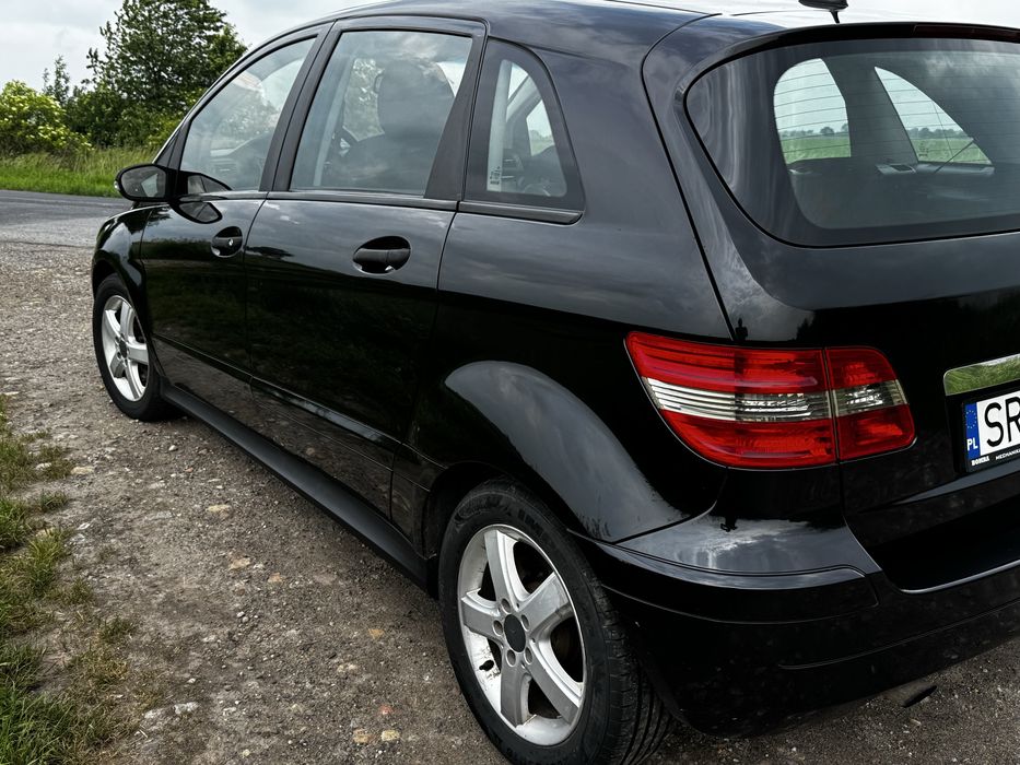 Mercedes B 150 W245