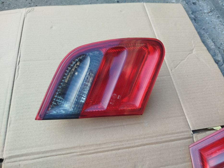 Мерседес 210 Задние фонари Седан  рестайлинг.Цена 1900 грн