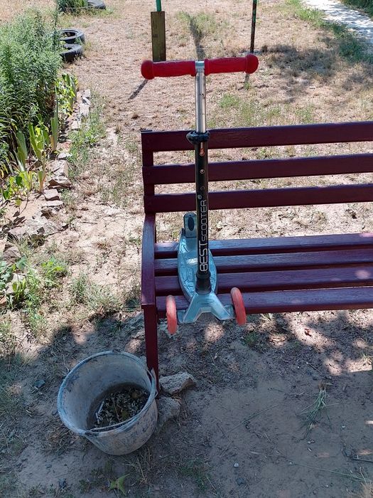 Продам самокат недорого б/у