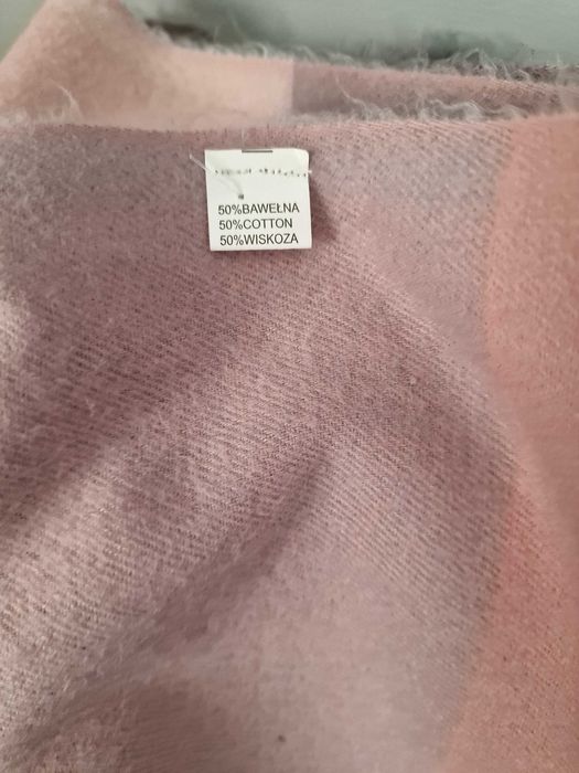 Szal damski 185 × 150 cm