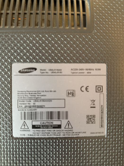Плазма samsung  UE40J5150AS