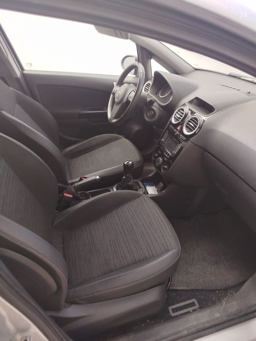 Opel corsa D 1.2