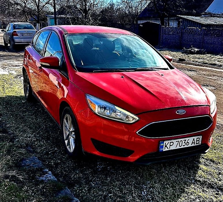 Ford Focus 2017 VIN 1FADP3K21HL247086 фото оголошення 5 з 17