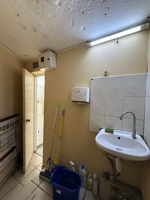 Оренда приміщення магазину вулиця Виговського