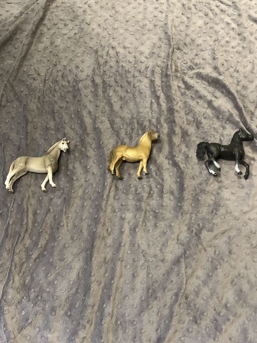 Sprzedam trzy konie schleisch