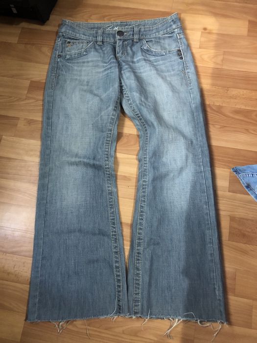 zara flared jeans type