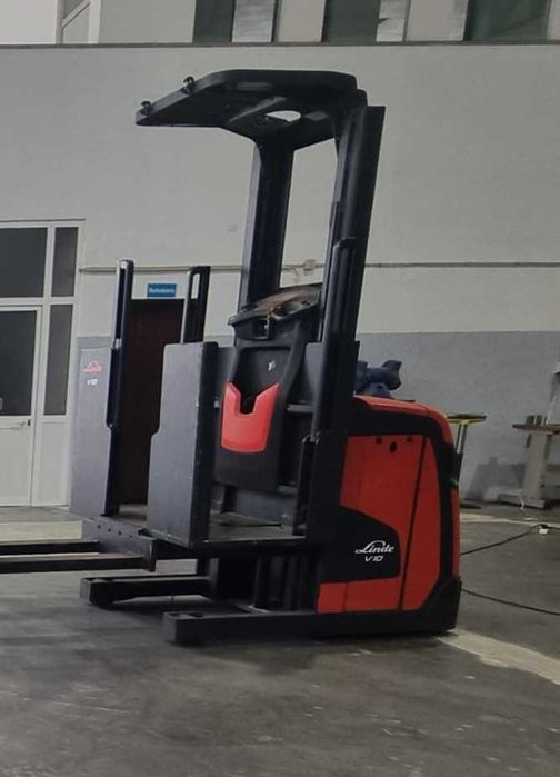 Empilhador Linde v10