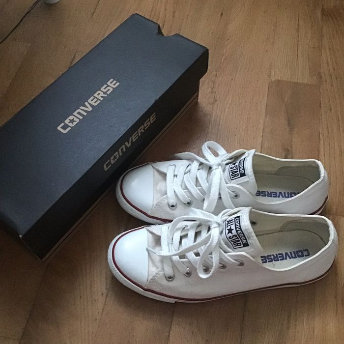 Sapatilhas brancas Converse