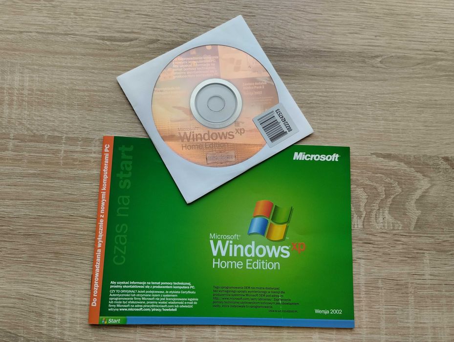 Windows XP Home Edition - wersja 2002 - płyta - książeczka - certyfikat