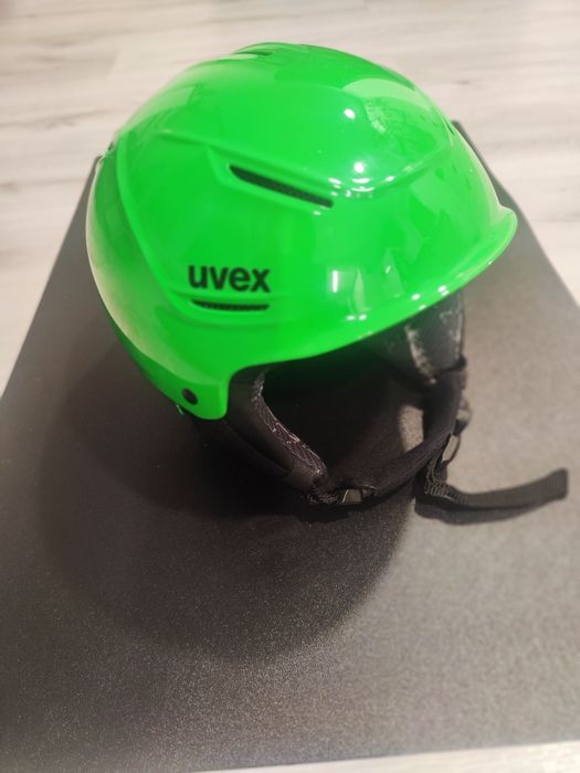 Kask narciarski Uvex