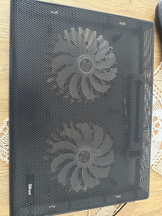Podkładka chlodząca pod laptopa