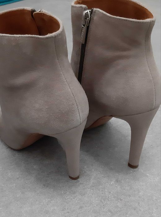 Botki, ryłko, szaryzamsz