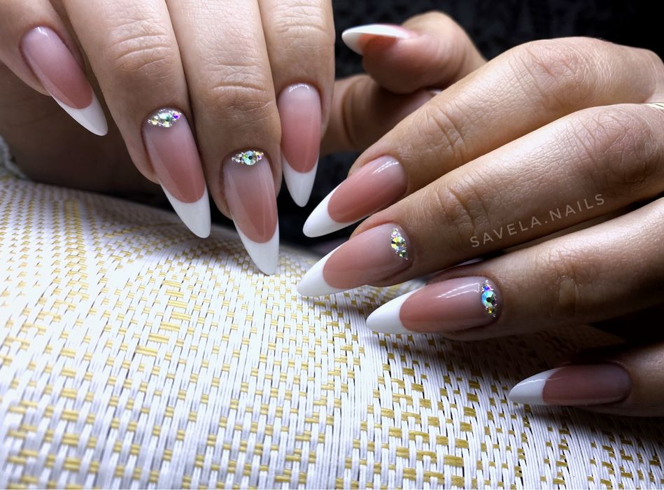 Маникюр, наращивание, коррекция ногтей, укрепление ногтей