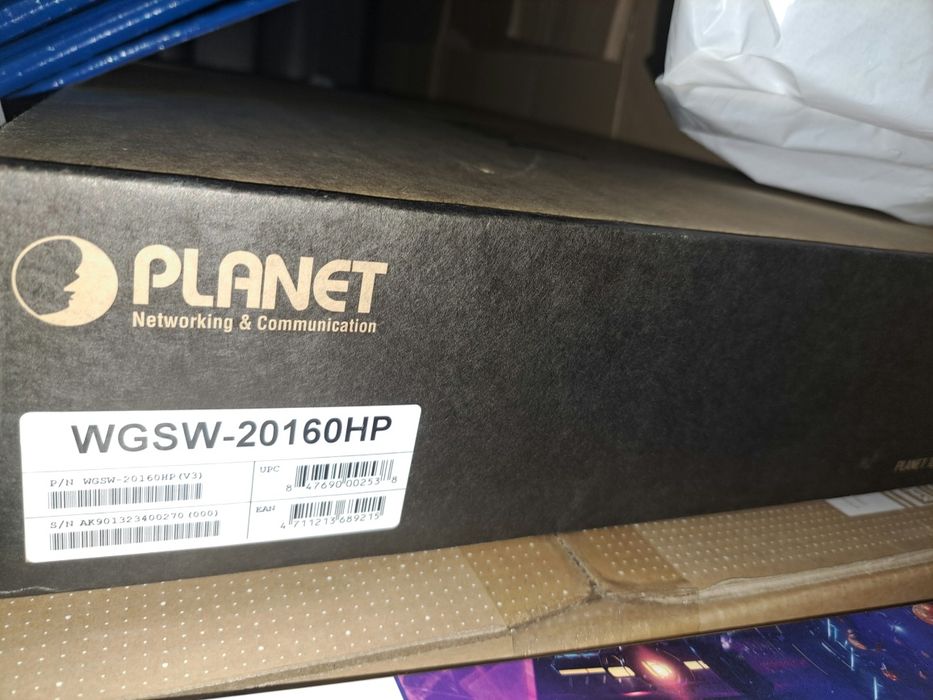 Vendo switch planet wgsw-20160hp novo