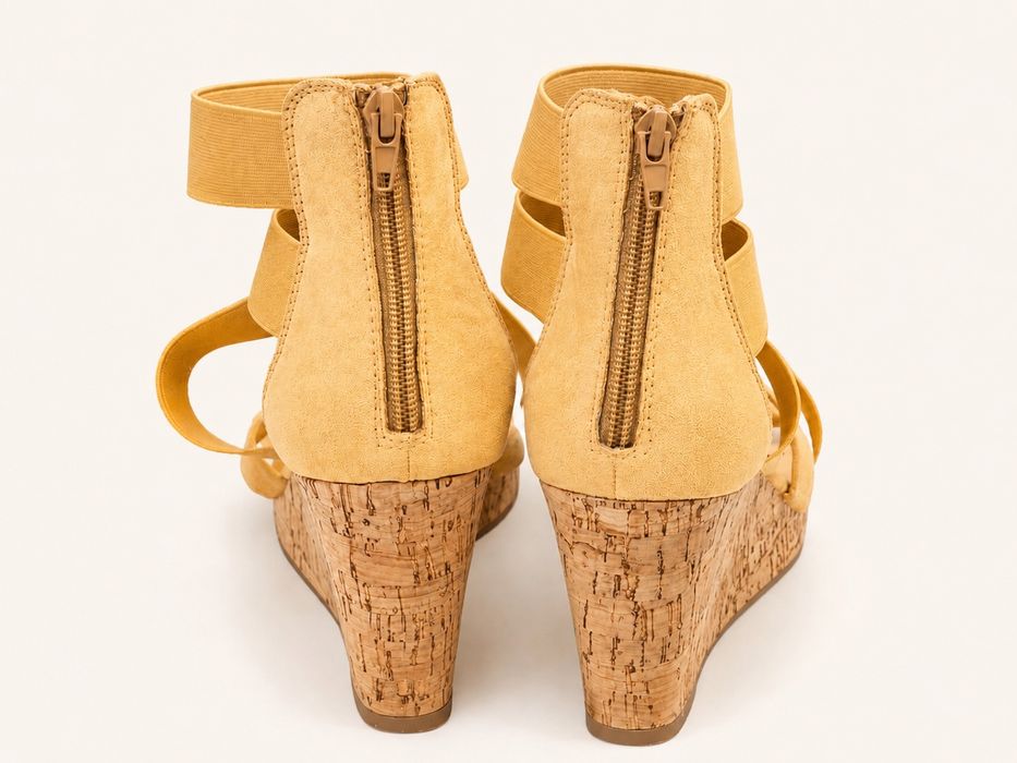 Buty na koturnach żółte Graceland