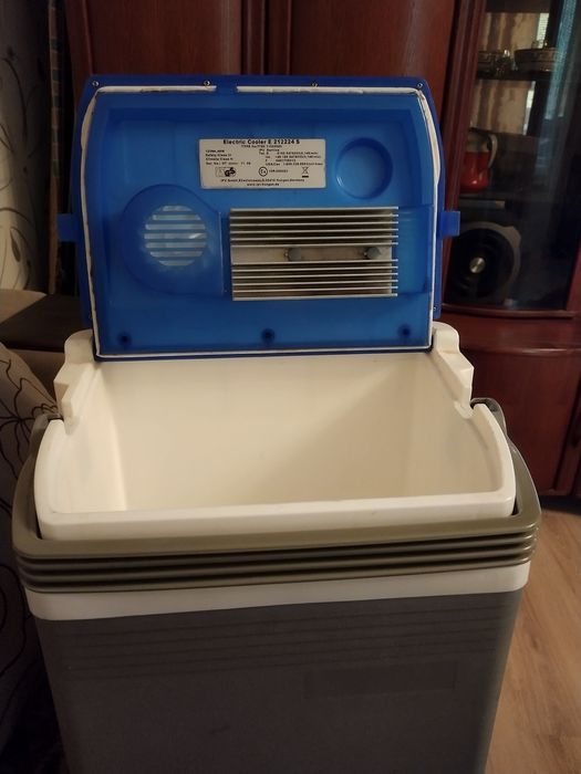 Авто холодильник Electro Cooler E 212224E