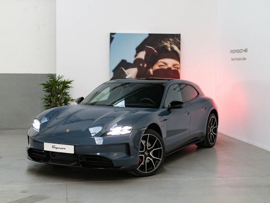 Porsche Taycan Sport Turismo 4S Black Edition