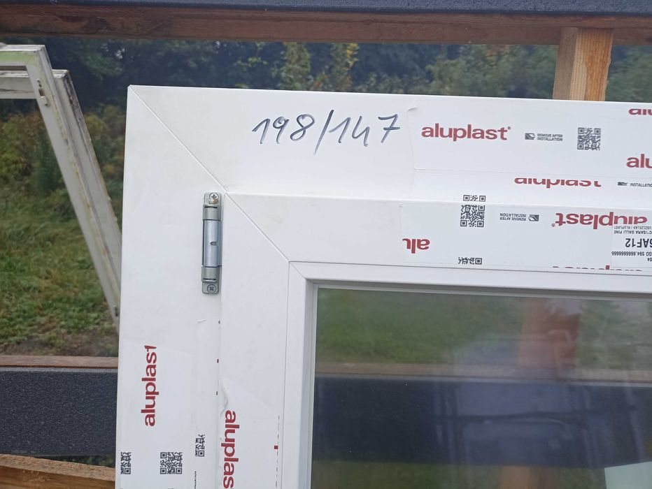 Okno pcv 198/147 białe trzy kwatery