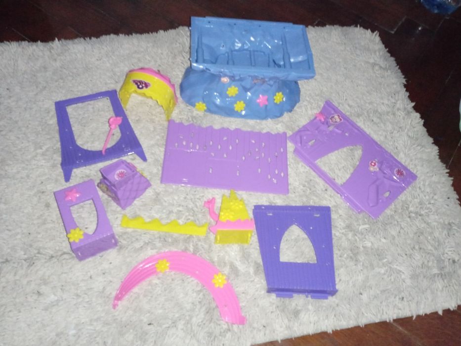 Замок принцеси деталі Тільки олх доставка