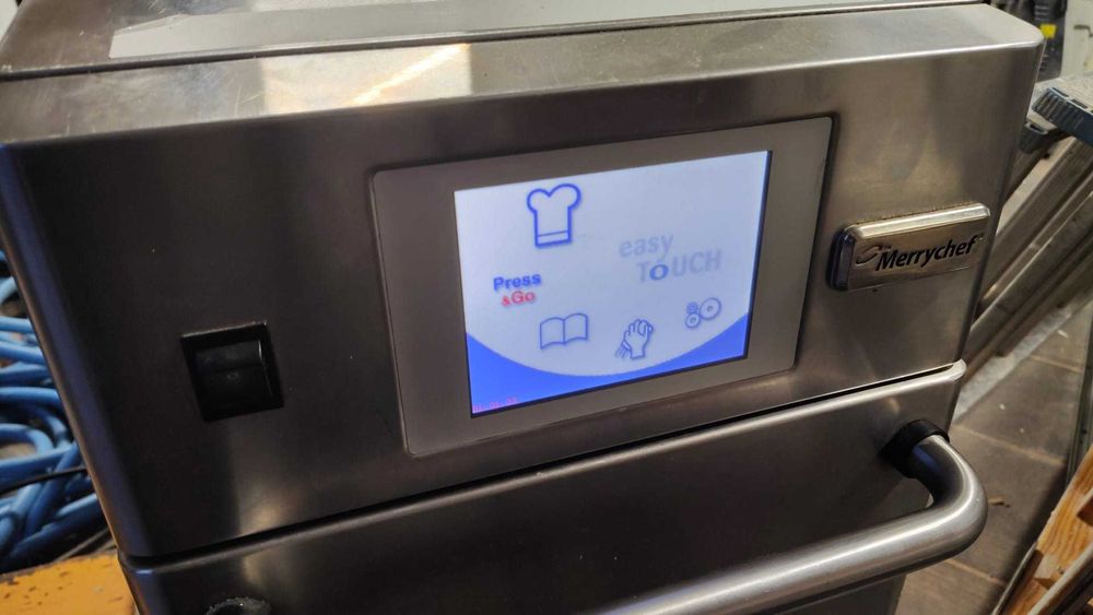 Piec gastronomiczny MERRYCHEF e2 konwekcyjny bp Orlen shell kuchnia bar gastro sale zabaw