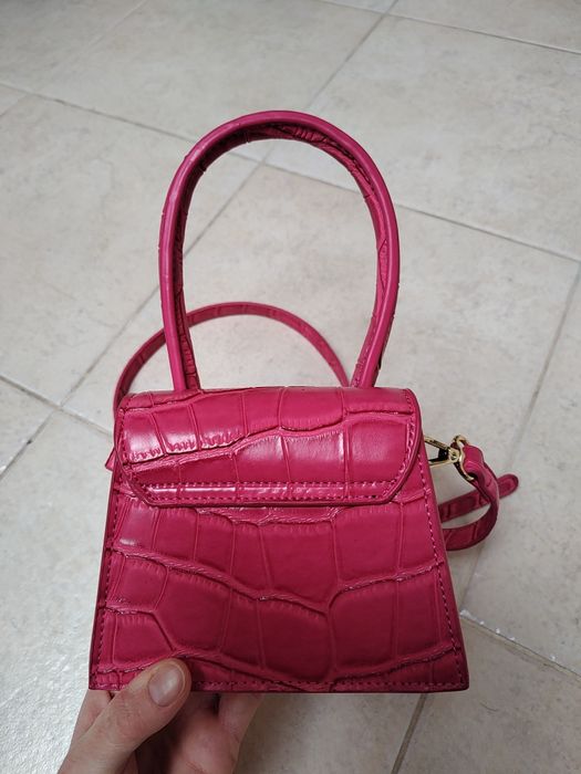 Torebka Jacquemus różowa skóra węża