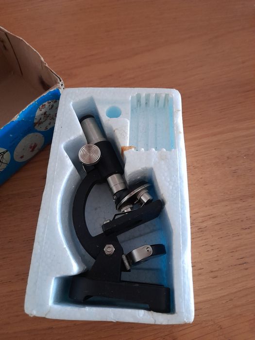 Microscópio Junior64551406703234121